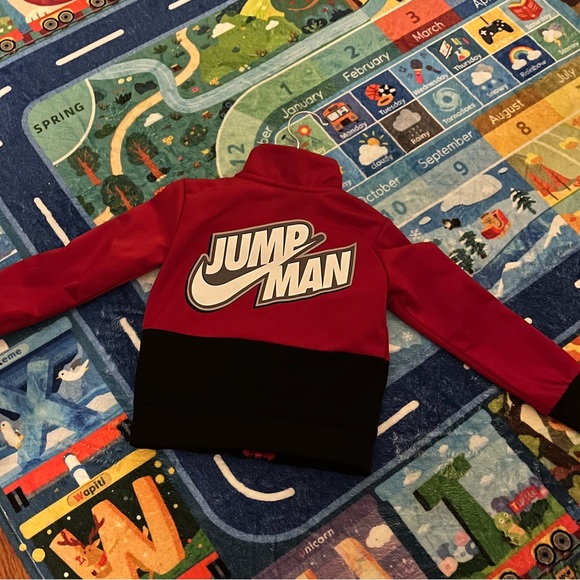 Nike toddler track jacket - Picture 2 of 2